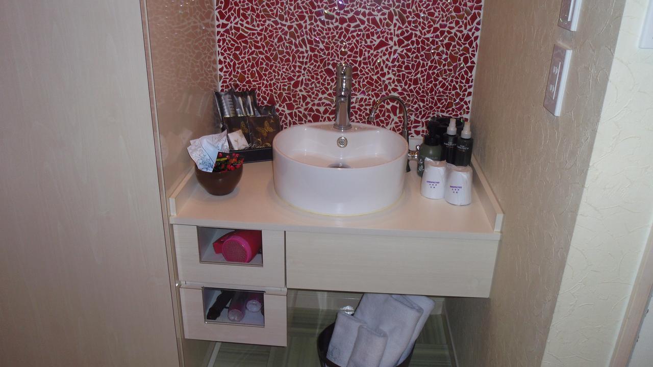 H-Seven Nishikawaguchi (Adults Only) Hotell Exteriör bild